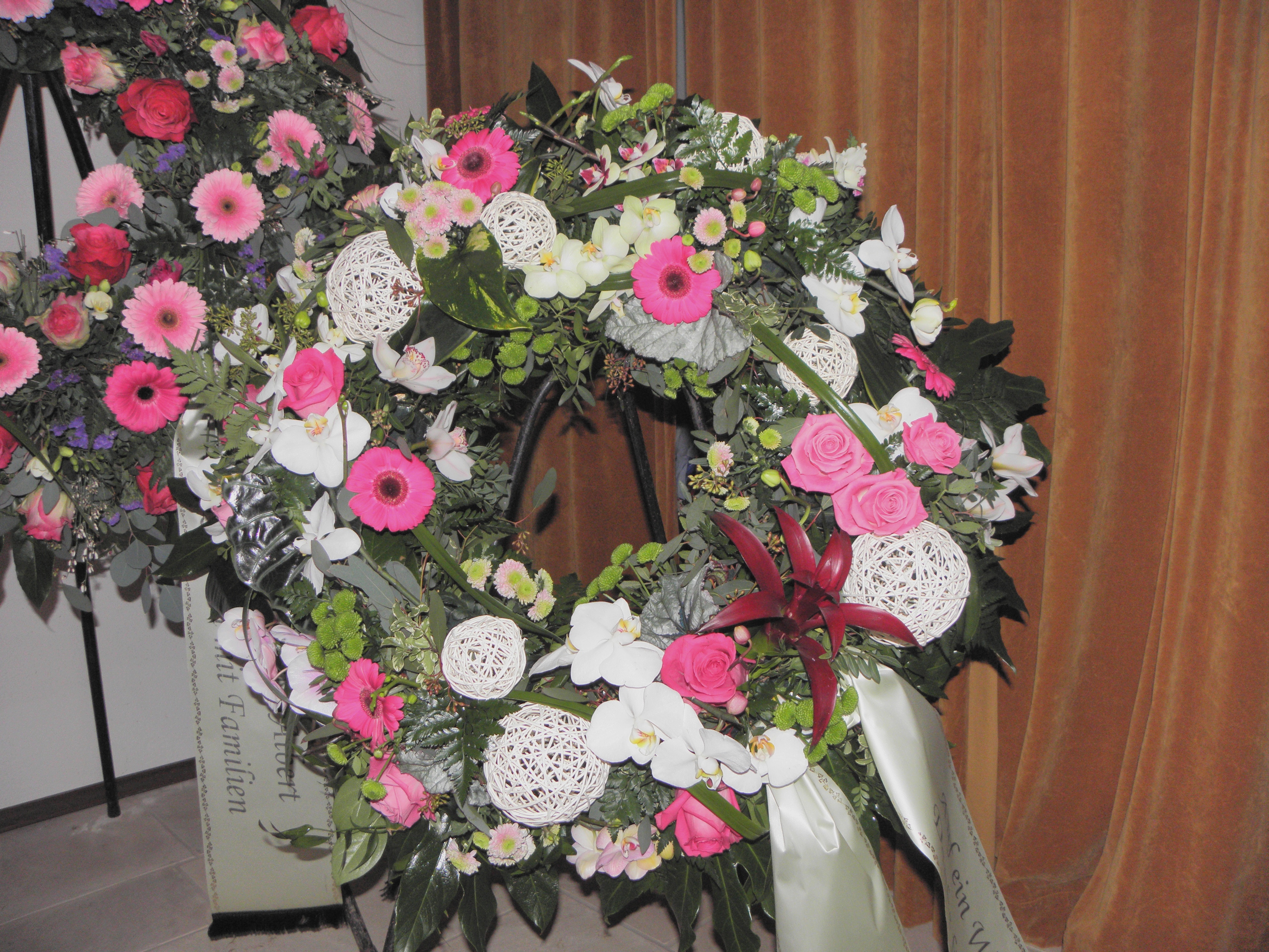 Trauerfloristik Blumen Ressmann